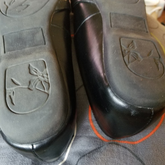 SOLD! SO Tahnee Black Flat Loafer sz5 Med Manmade - Picture 4 of 7